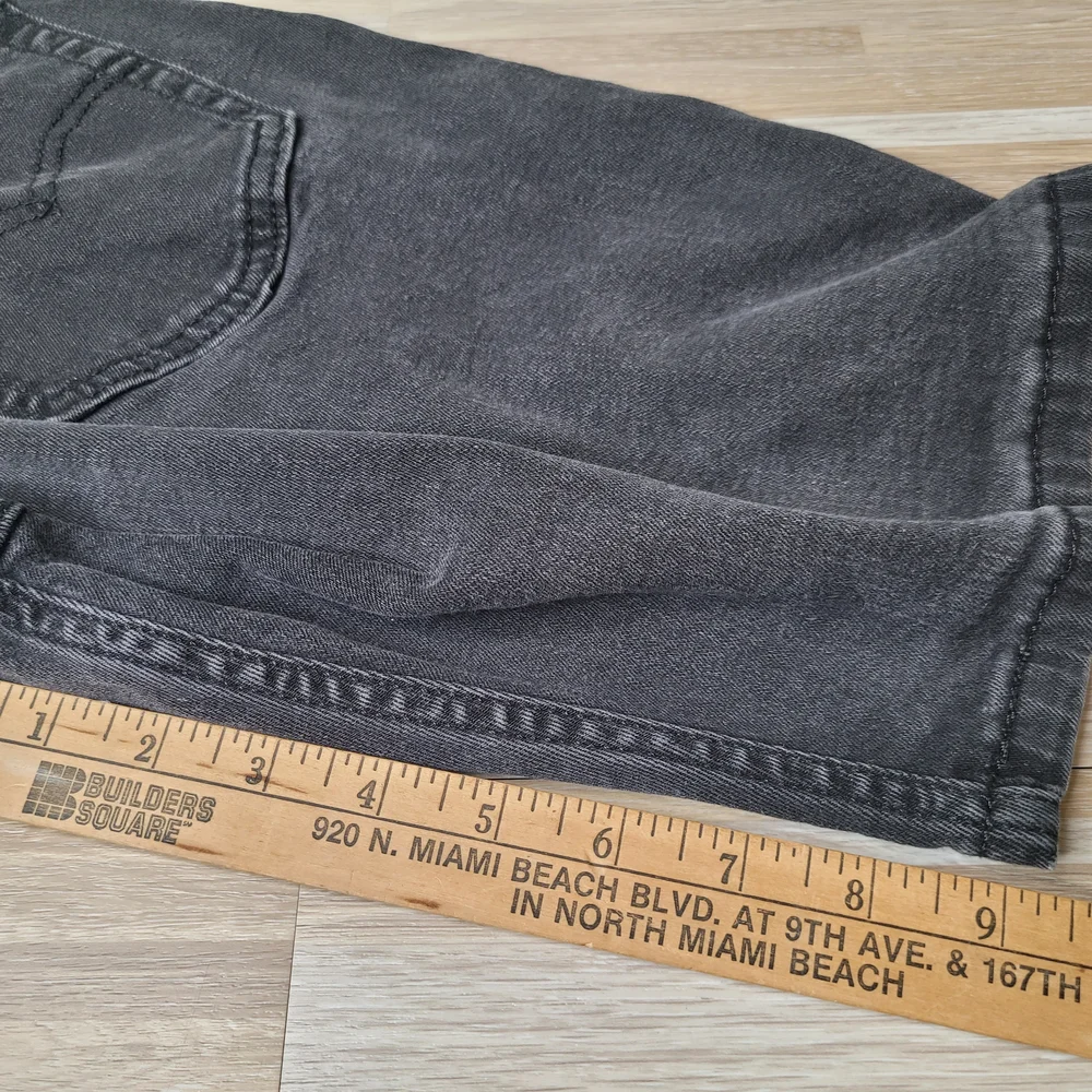 Levi's 511 Men's‎ Size 32 Charcoal Denim Shorts Spellout Pocket 9